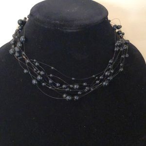 Black floating necklace